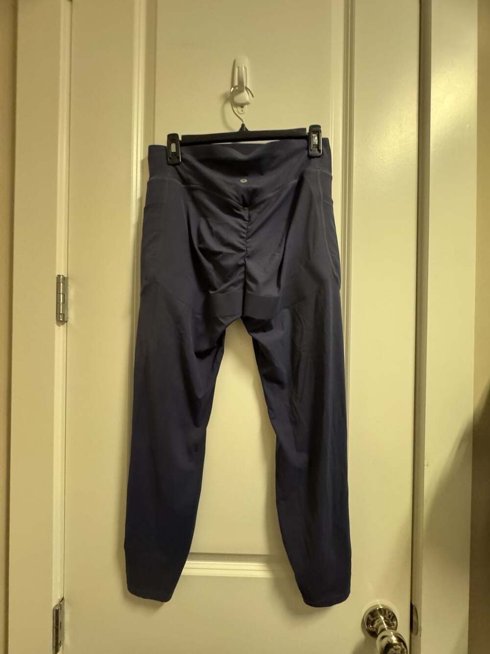 Halara Leggings Size L 7/8 Blue Pocket Ruched Booty Athletic - Picture 4 of 7
